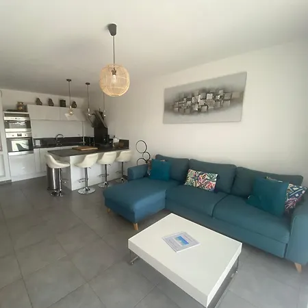 T2 Avec Piscine דירה